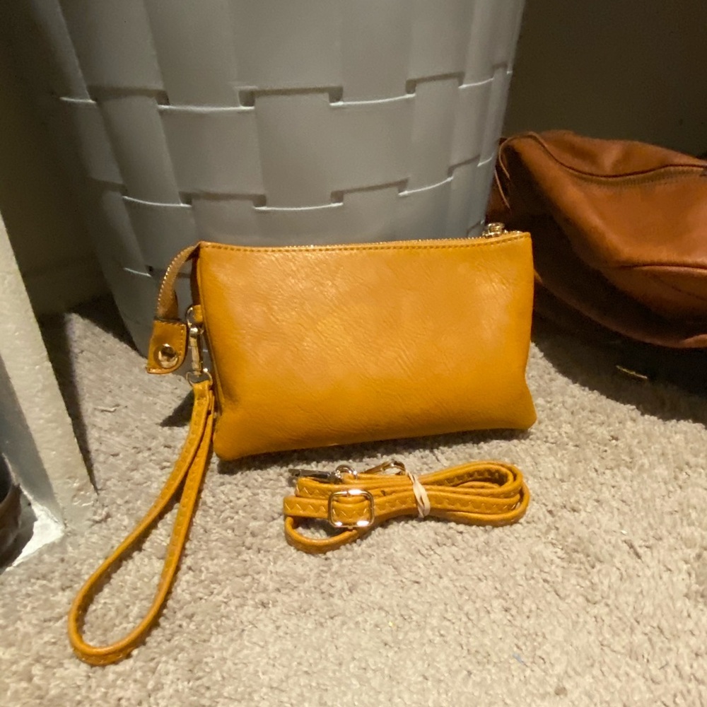 Vegan clutch purse